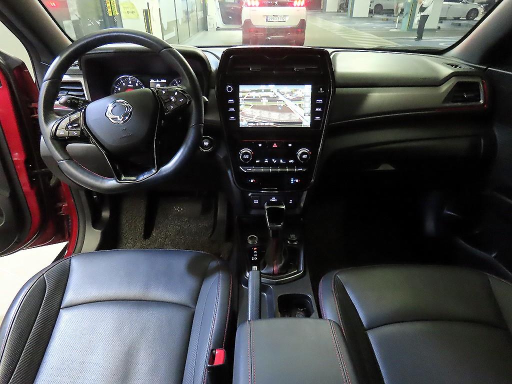 Ssangyong Tivoli - Vista 10