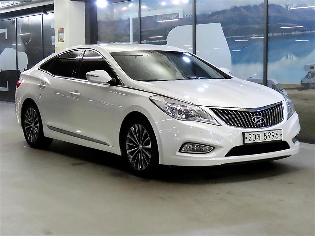 HYUNDAI Grandeur 2013 Blanco - Importación desde Corea - HF Imports Iquique - Foto 1