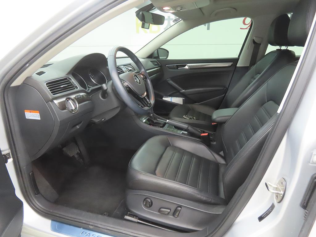 Volkswagen Passat - Vista 5