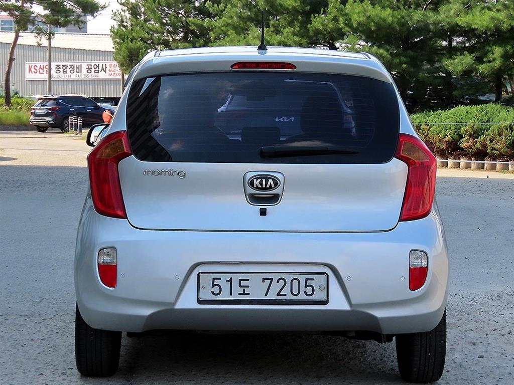 KIA Morning - Vista 6
