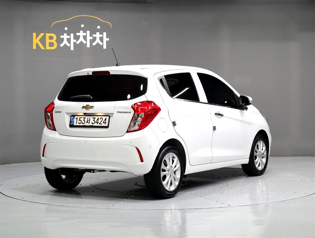 Chevrolet Spark - Vista 3