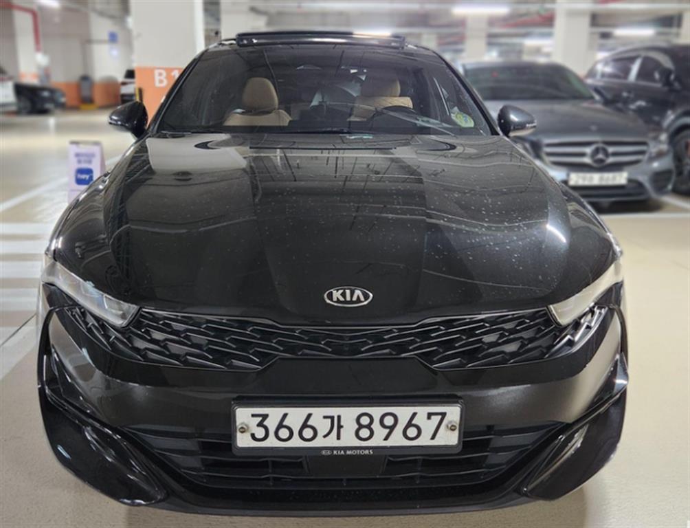 KIA K5 2019 Negro - Importación desde Corea - HF Imports Iquique - Foto 1
