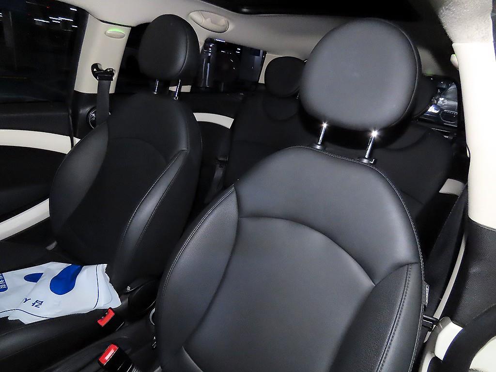 Mini Clubman - Vista 9