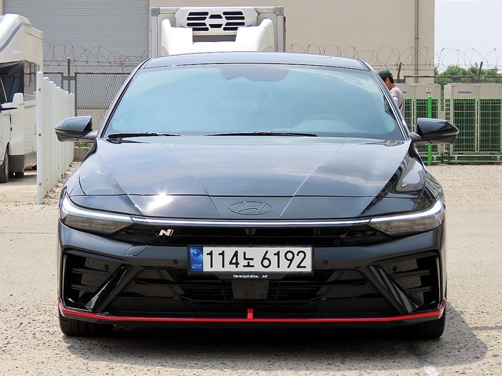 HYUNDAI Avante 2024 Negro - Importación desde Corea - HF Imports Iquique - Foto 1
