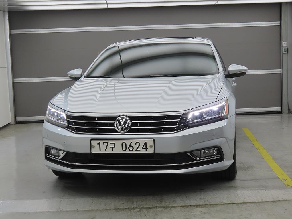 Volkswagen Passat - Vista 2