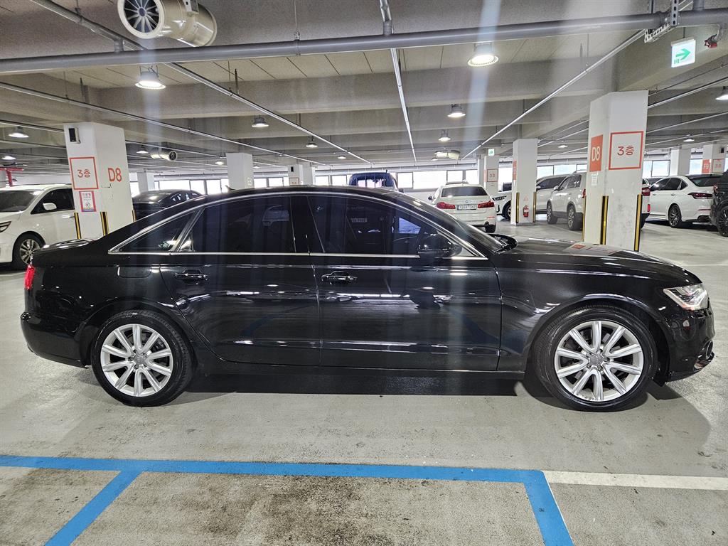 Audi A6 - Vista 4