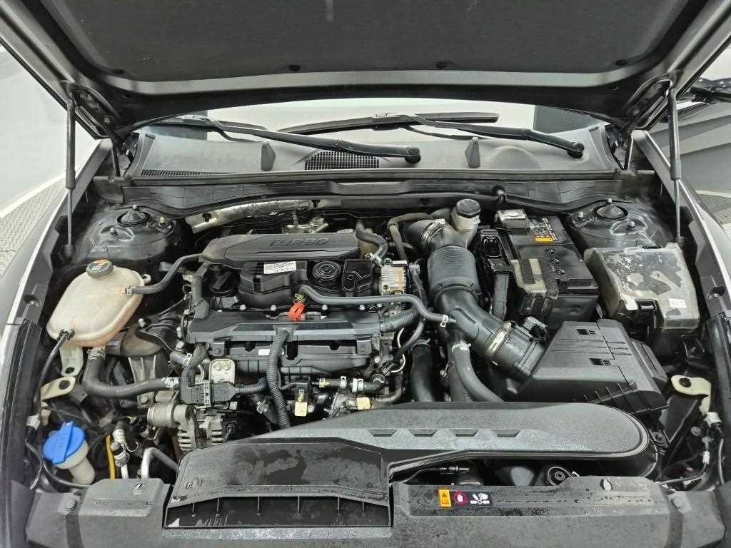 HYUNDAI Sonata - Vista 7
