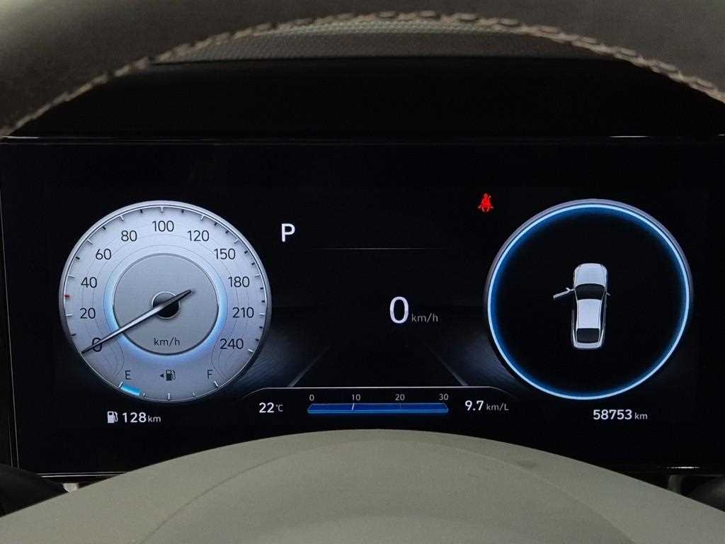 HYUNDAI Avante - Vista 8