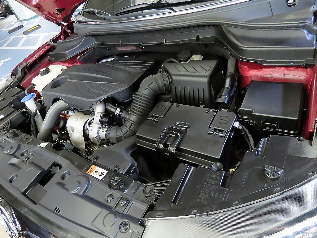 Ssangyong Tivoli 2021 Rojo - Importación desde Corea - HF Imports Iquique - Foto 19