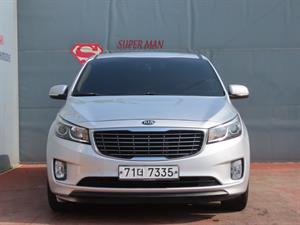 KIA Carnival - Vista 4