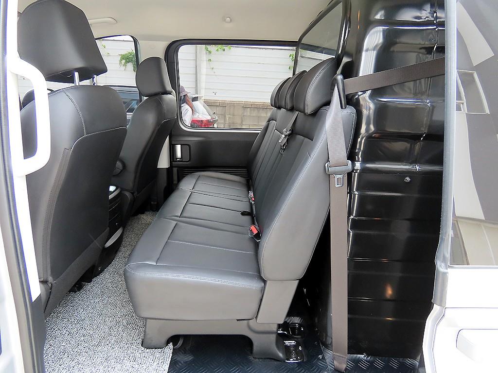 HYUNDAI Staria - Vista 6