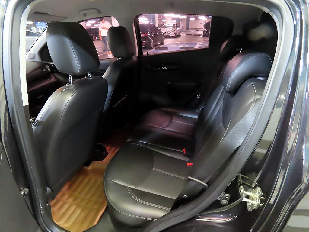 Chevrolet Spark - Vista 7
