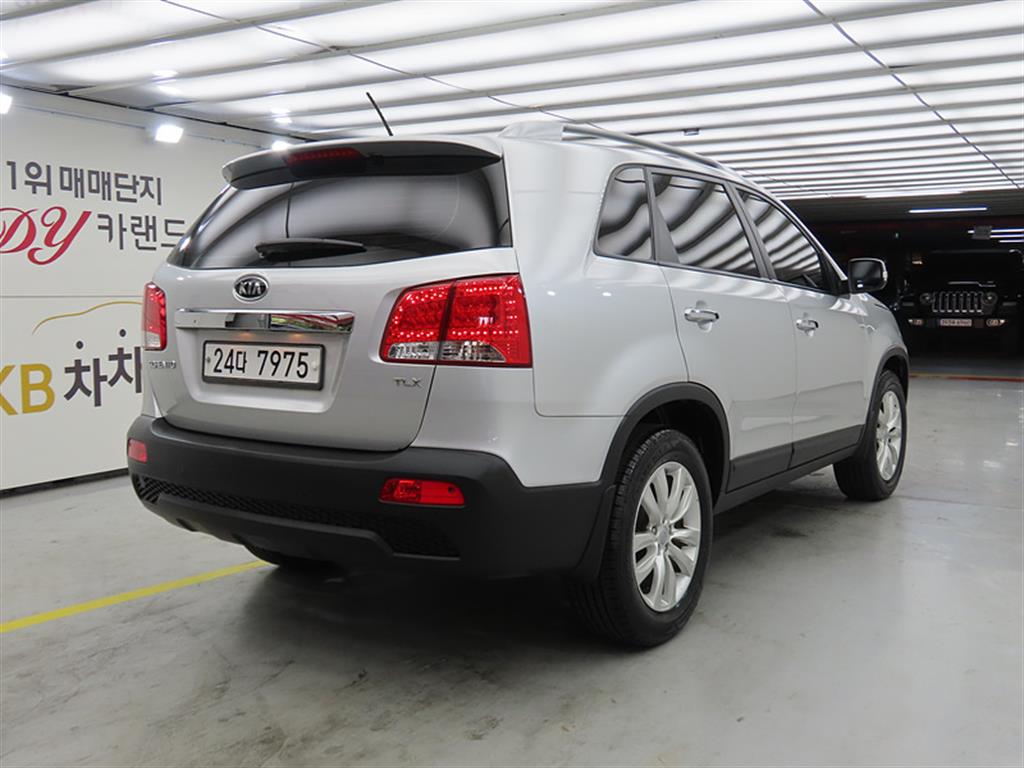 KIA Sorento - Vista 6