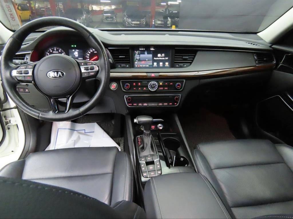 KIA K7 - Vista 7