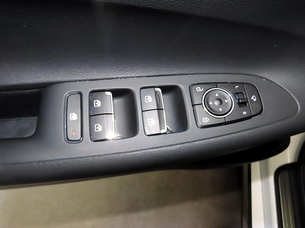 HYUNDAI Grandeur 2020 Blanco - Importación desde Corea - HF Imports Iquique - Foto 13