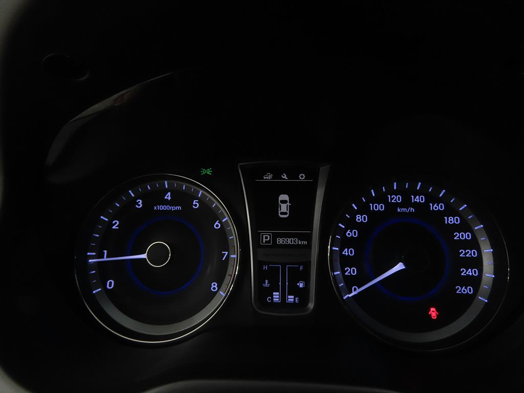 HYUNDAI Grandeur - Vista 9