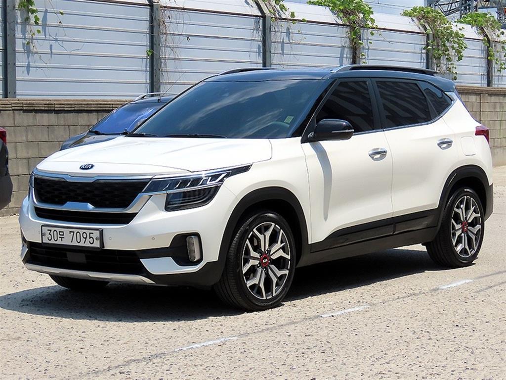 KIA Seltos - Vista 2