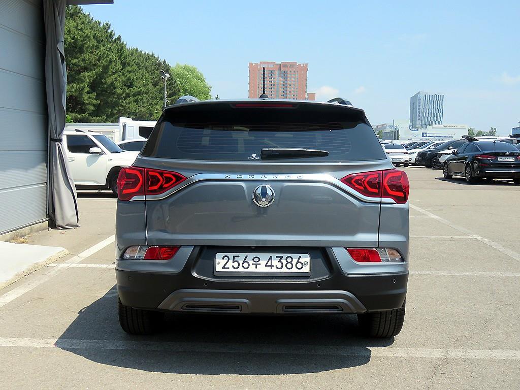 Ssangyong Korando - Vista 3