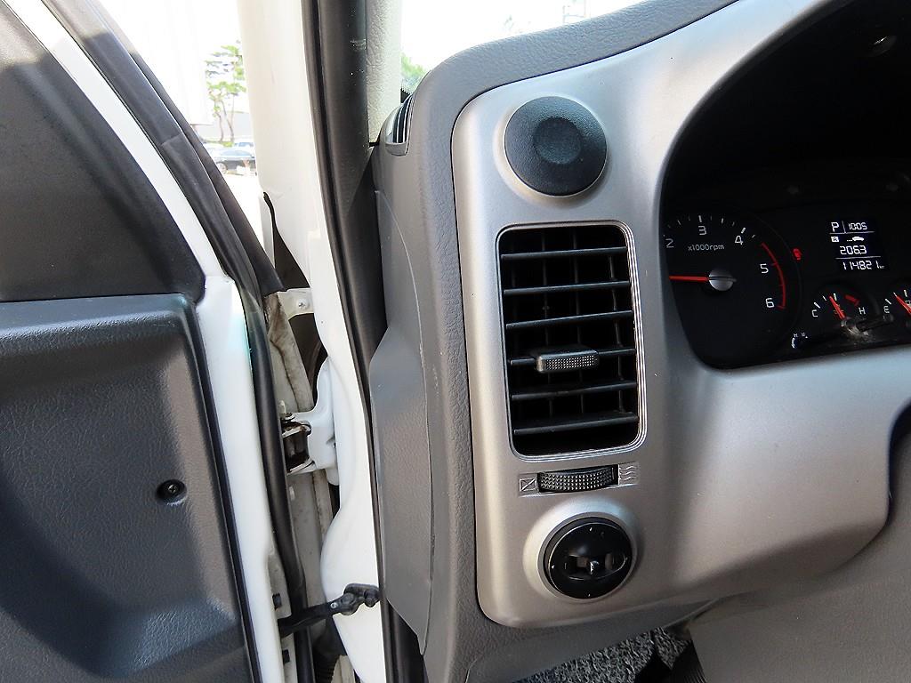 Small Truck Freezer Box(High Deck) 2019 Blanco - Importación desde Corea - HF Imports Iquique - Foto 14