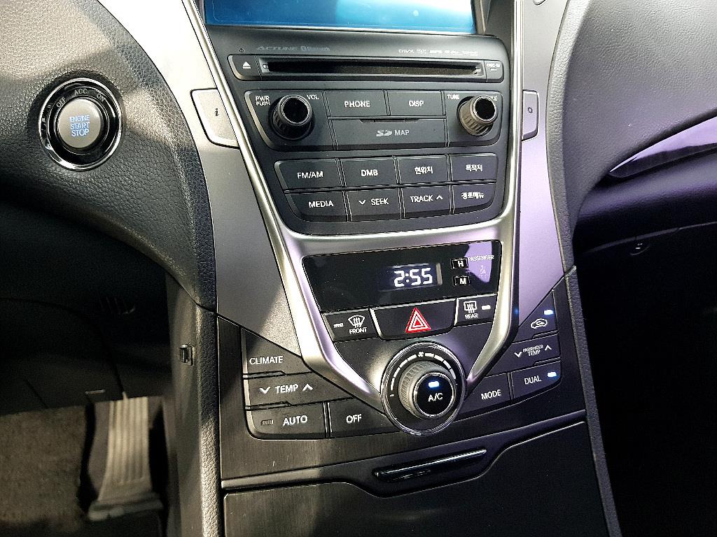 HYUNDAI Grandeur 2014 Blanco - Importación desde Corea - HF Imports Iquique - Foto 15