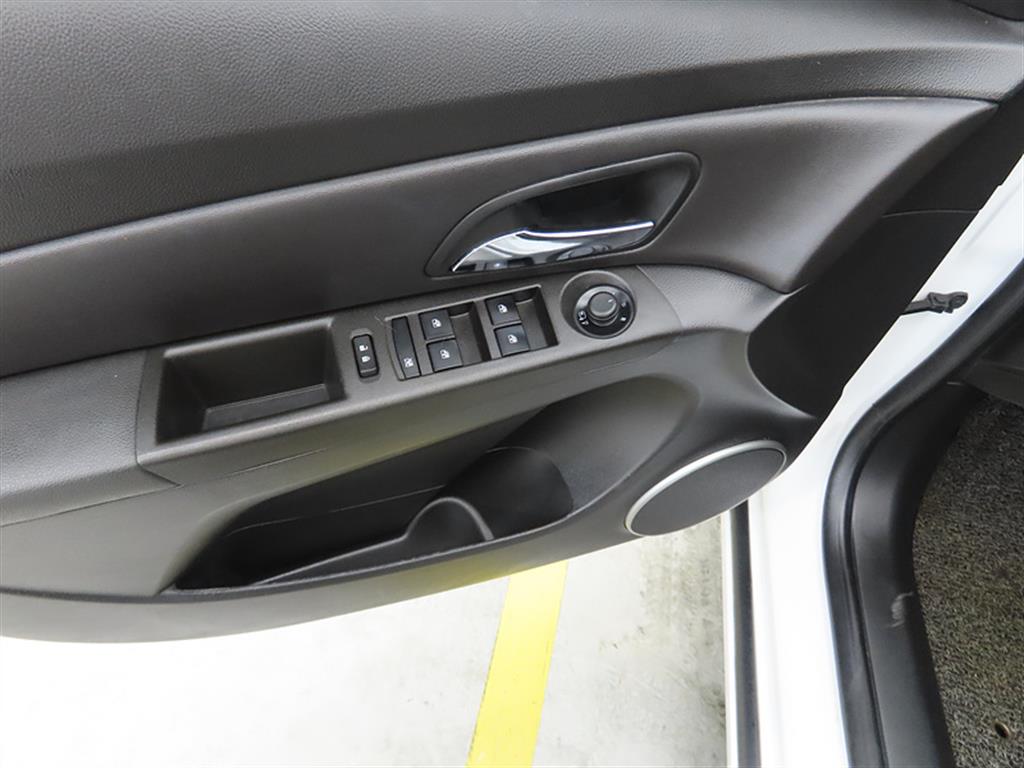 Chevrolet Cruise 2015 Blanco - Importación desde Corea - HF Imports Iquique - Foto 15