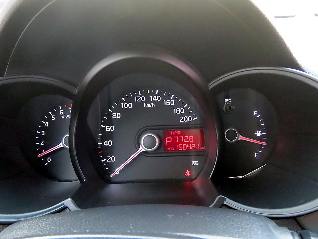 KIA Morning - Vista 11