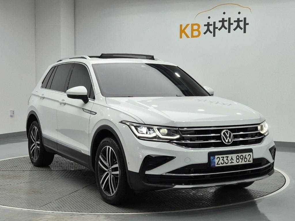 Volkswagen Tiguan - Vista 4