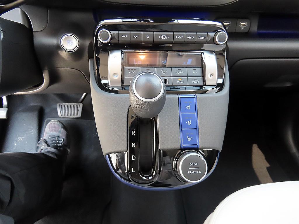 HYUNDAI Casper - Vista 12