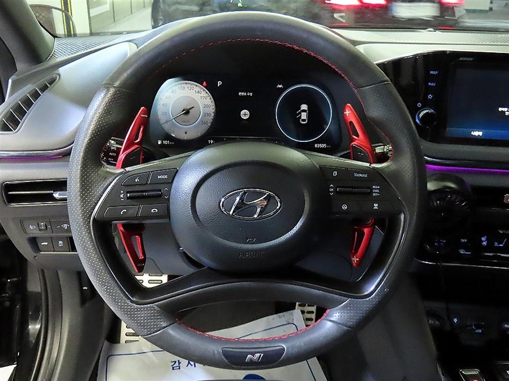 HYUNDAI Sonata - Vista 10