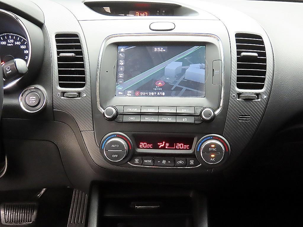 KIA K3 2017 Gris - Importación desde Corea - HF Imports Iquique - Foto 15