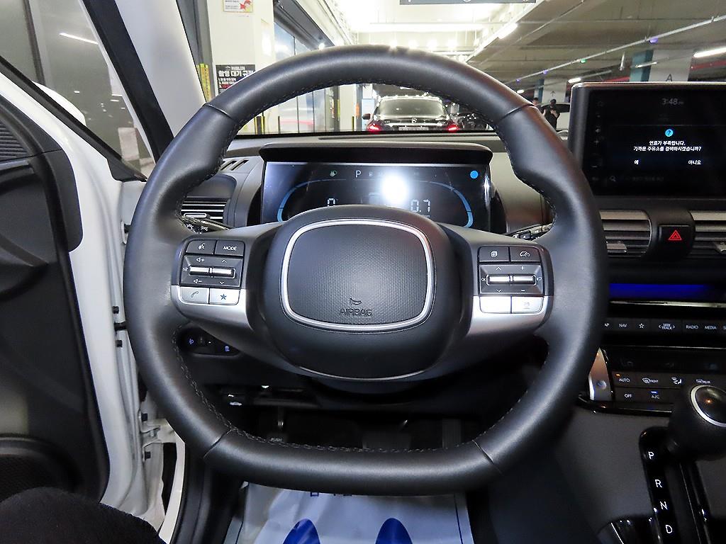 HYUNDAI Casper - Vista 10