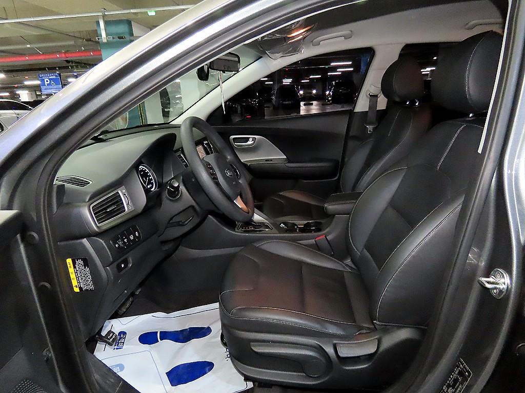 KIA Niro - Vista 6