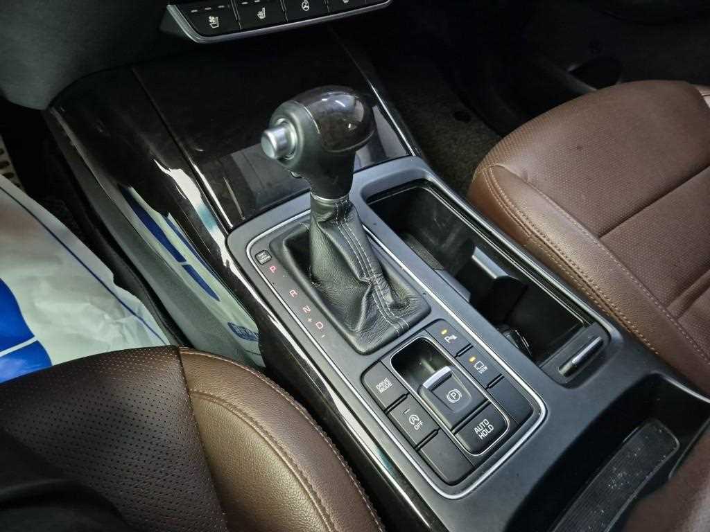 KIA Sorento - Vista 8