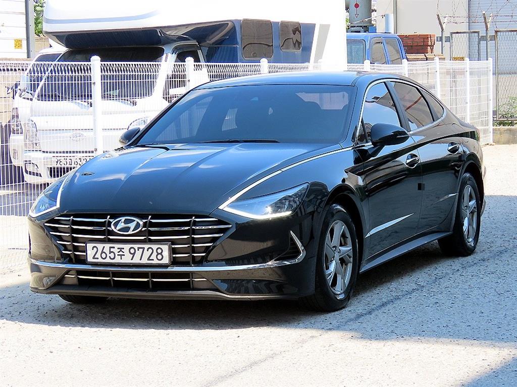 HYUNDAI Sonata - Vista 2