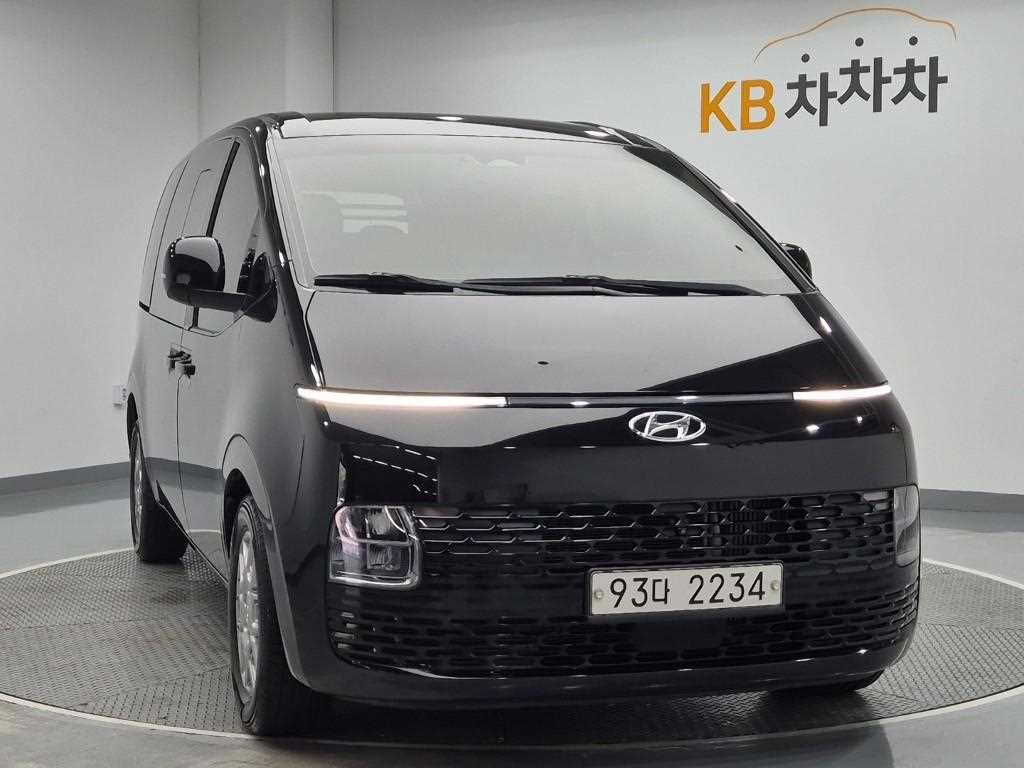 HYUNDAI Staria - Vista 4