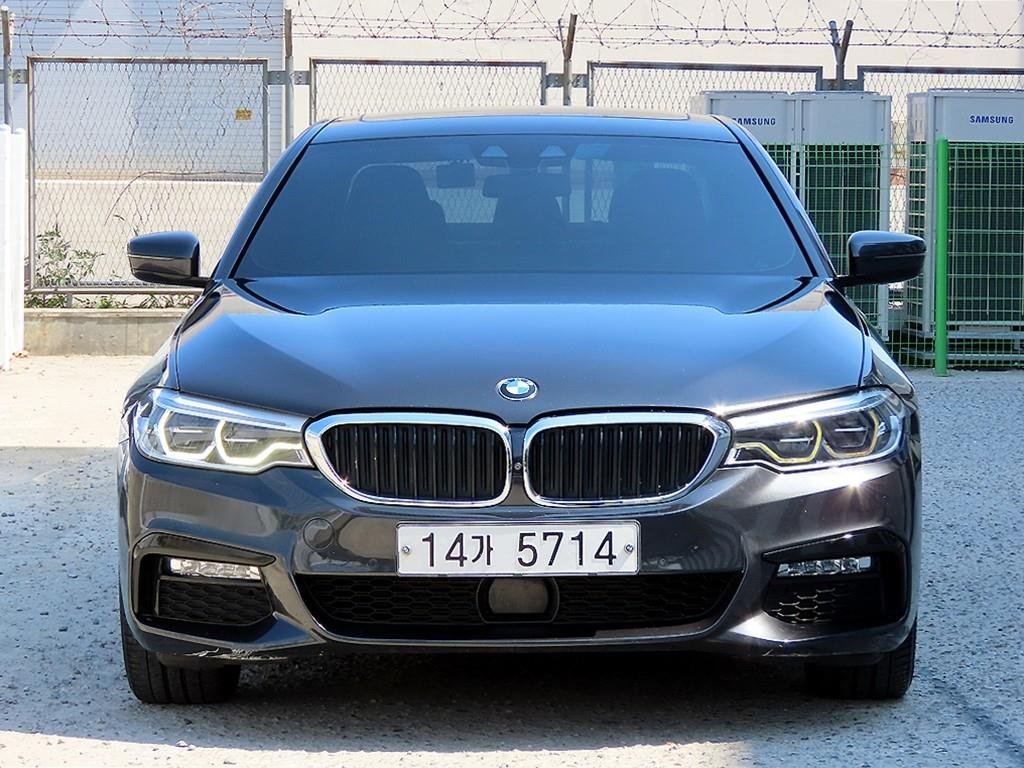 BMW 5 Series 2017 Gris - Importación desde Corea - HF Imports Iquique - Foto 1