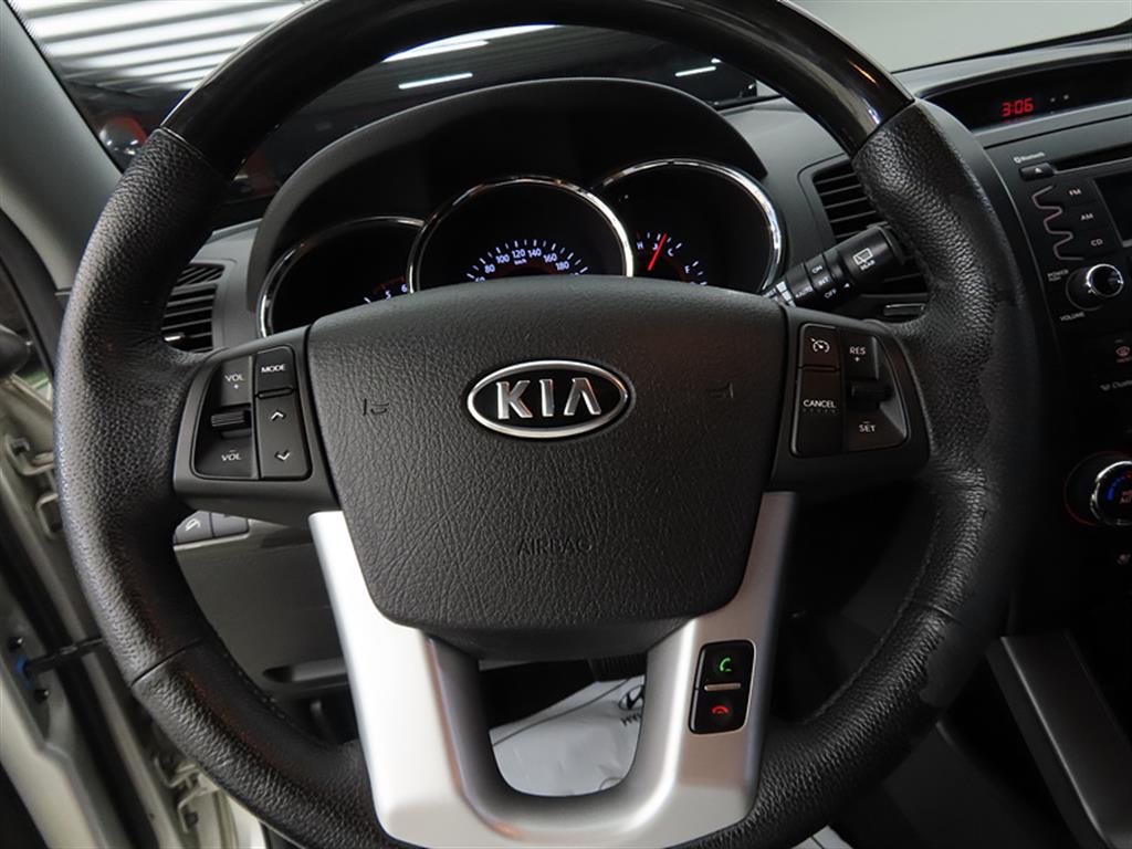 KIA Sorento - Vista 10