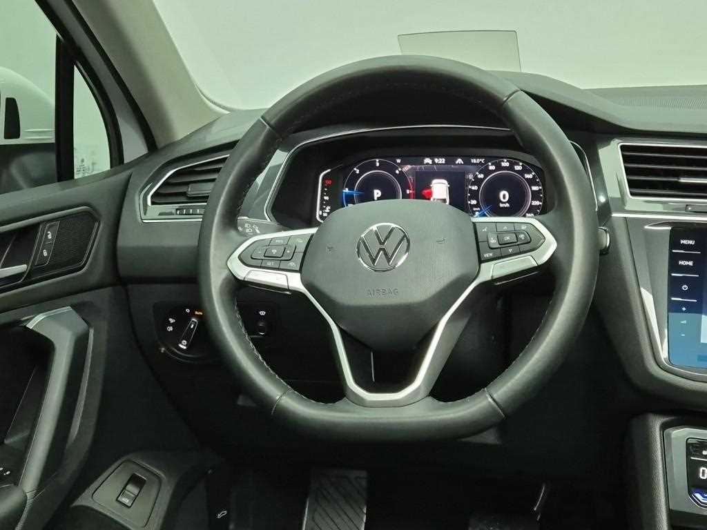 Volkswagen Tiguan - Vista 9