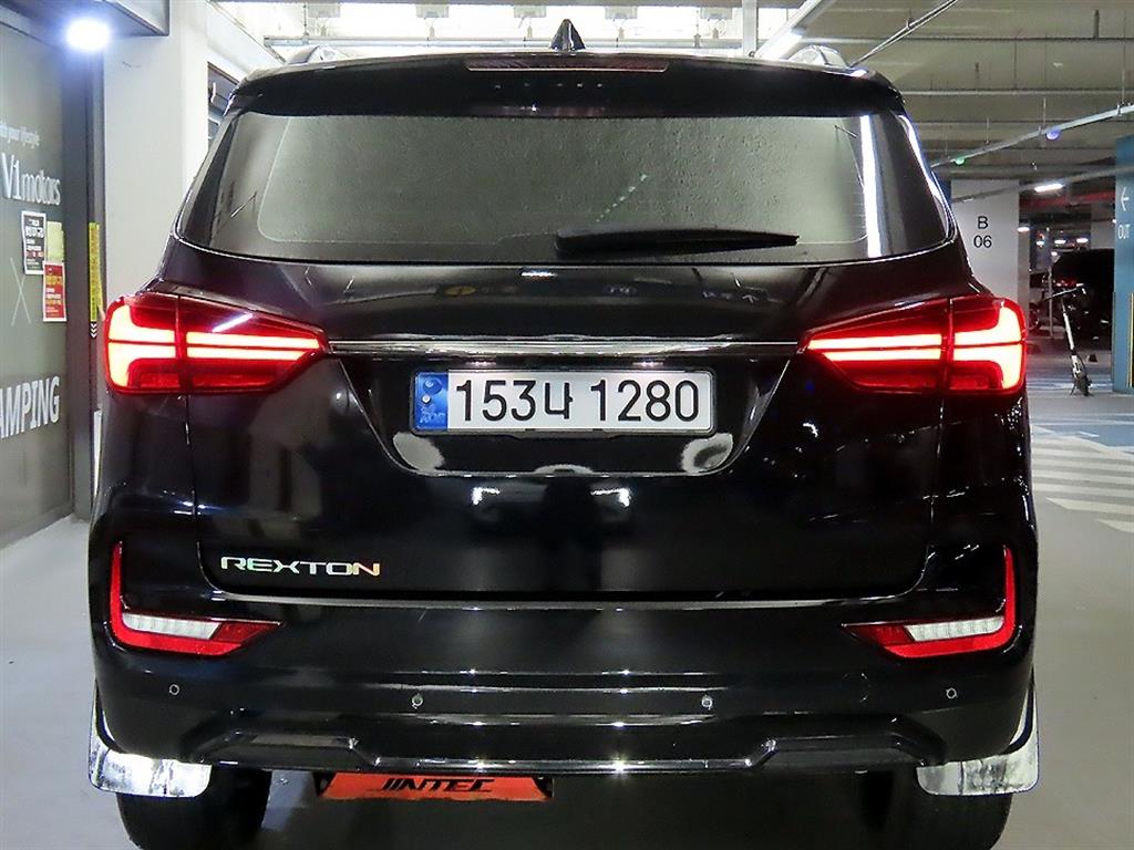 Ssangyong Rexton - Vista 7