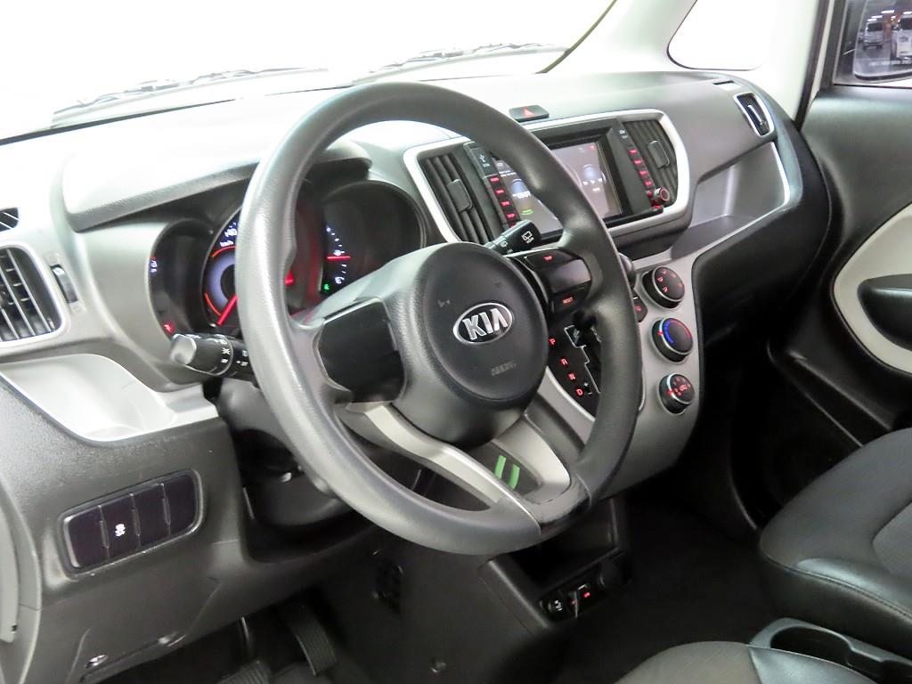 KIA Ray - Vista 9
