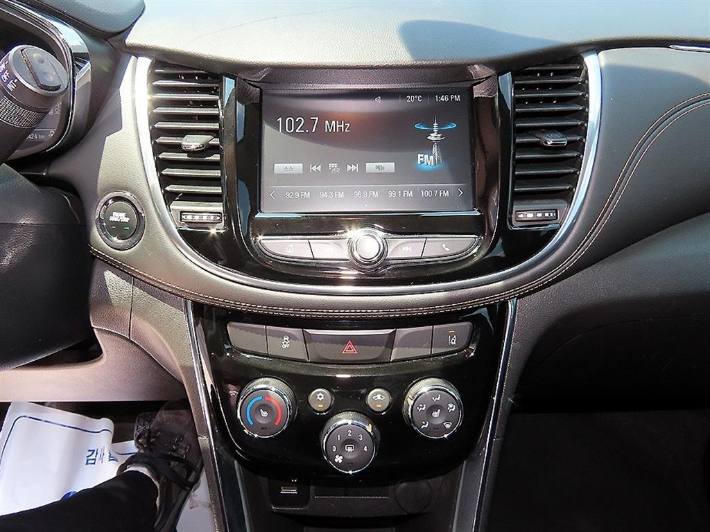 Chevrolet Trax 2017 Gris - Importación desde Corea - HF Imports Iquique - Foto 14