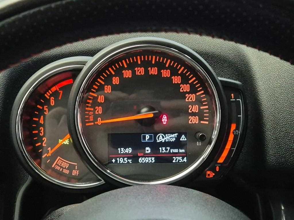 Mini Countryman - Vista 8