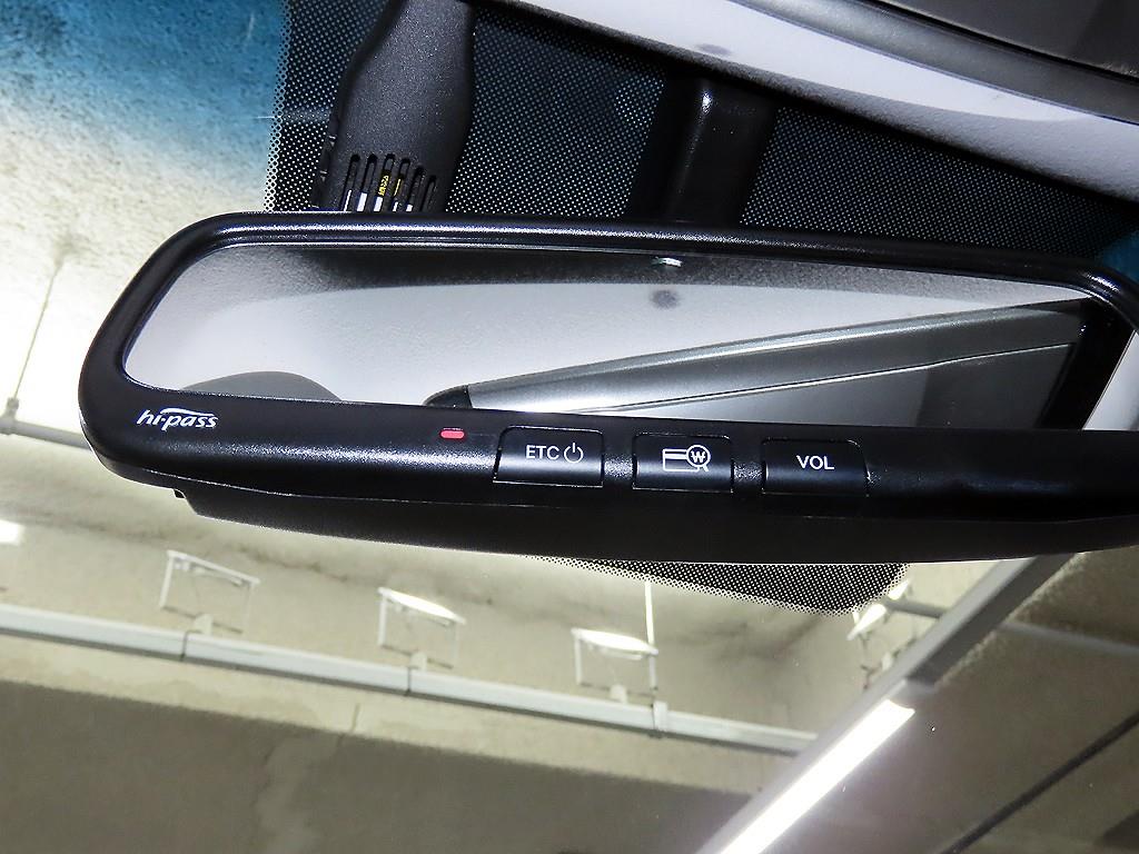 HYUNDAI Grandeur 2013 Blanco - Importación desde Corea - HF Imports Iquique - Foto 17