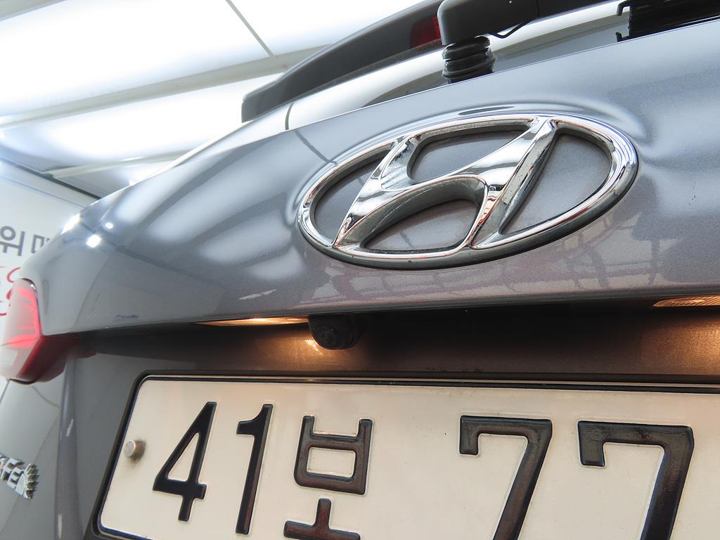 HYUNDAI Santa Fe 2018 Gris - Importación desde Corea - HF Imports Iquique - Foto 16