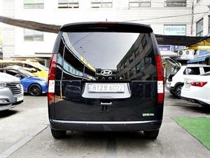 HYUNDAI Staria - Vista 6
