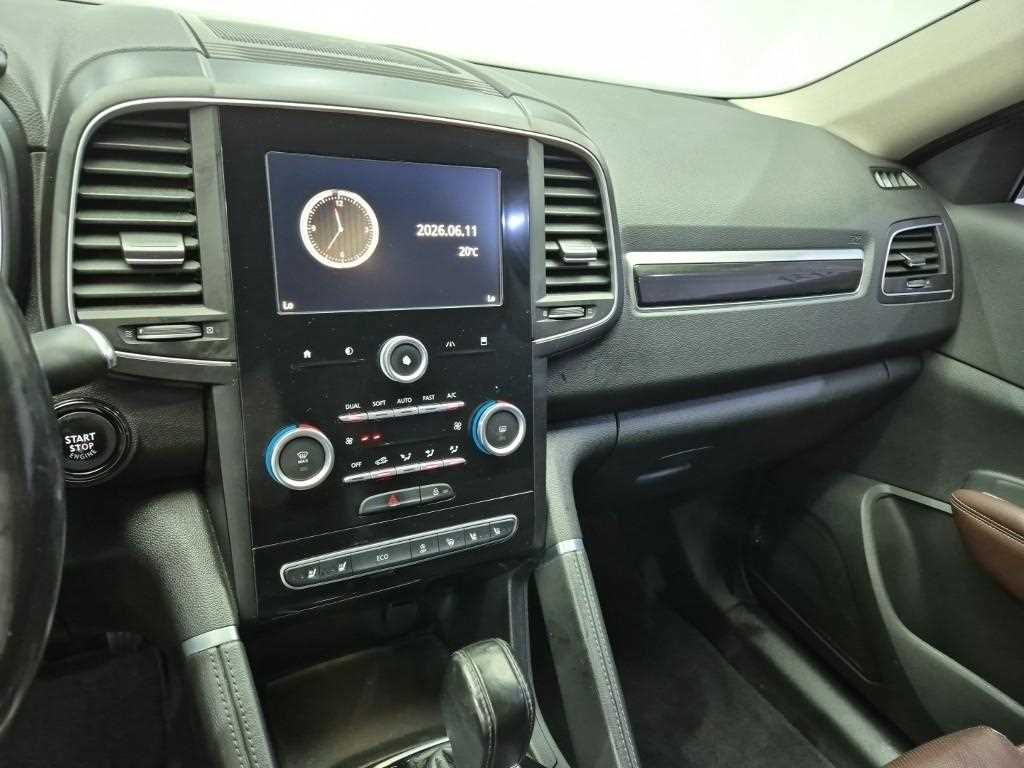 SAMSUNG QM6 - Vista 12