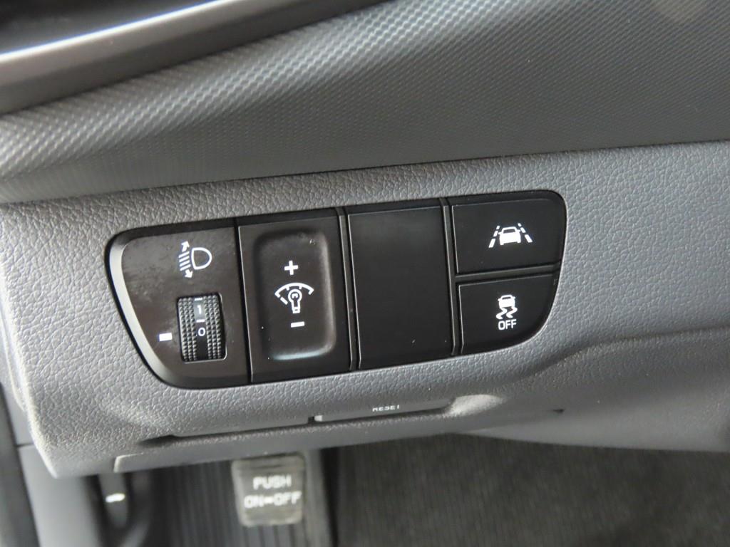 HYUNDAI Ioniq - Vista 10