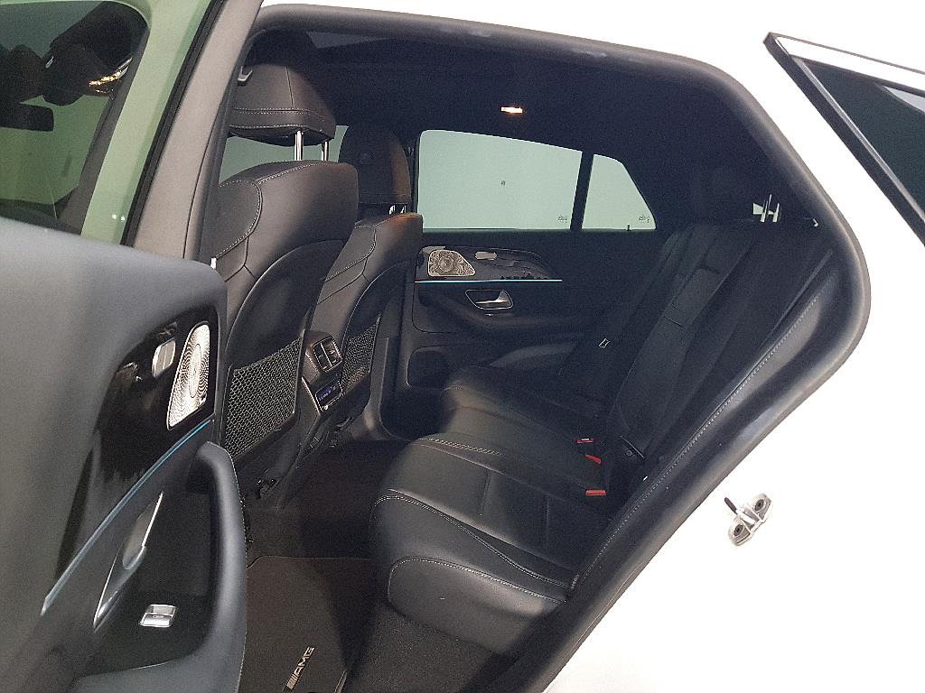 Mercedes Benz GLE Class - Vista 11