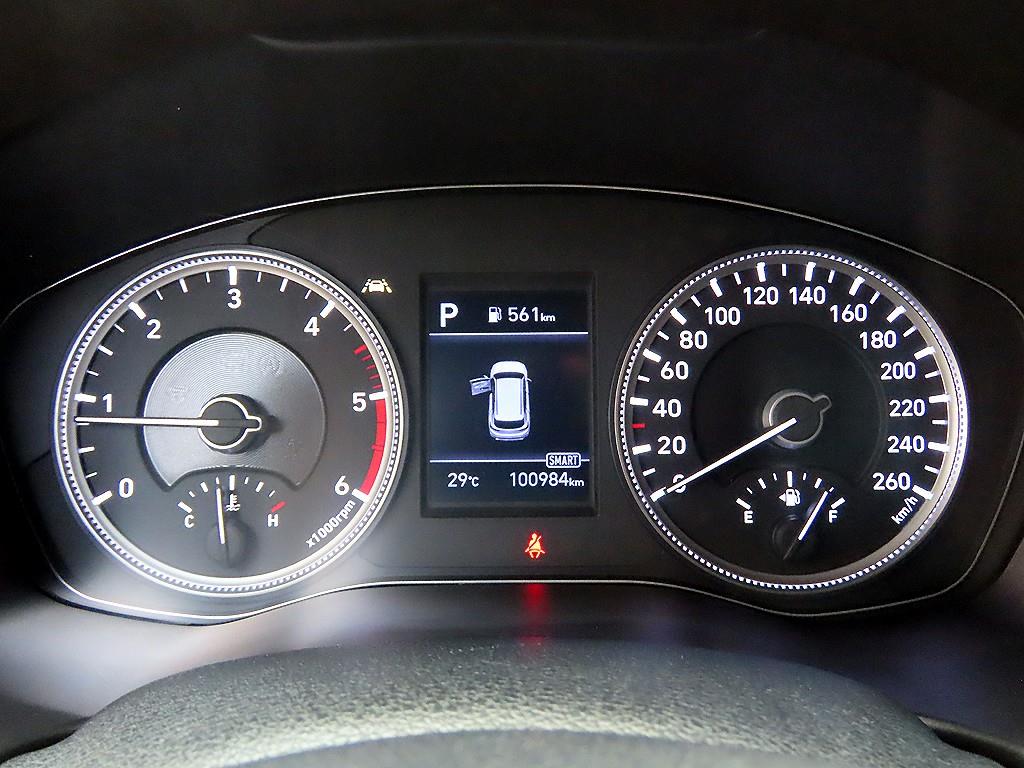 HYUNDAI Santa Fe - Vista 9