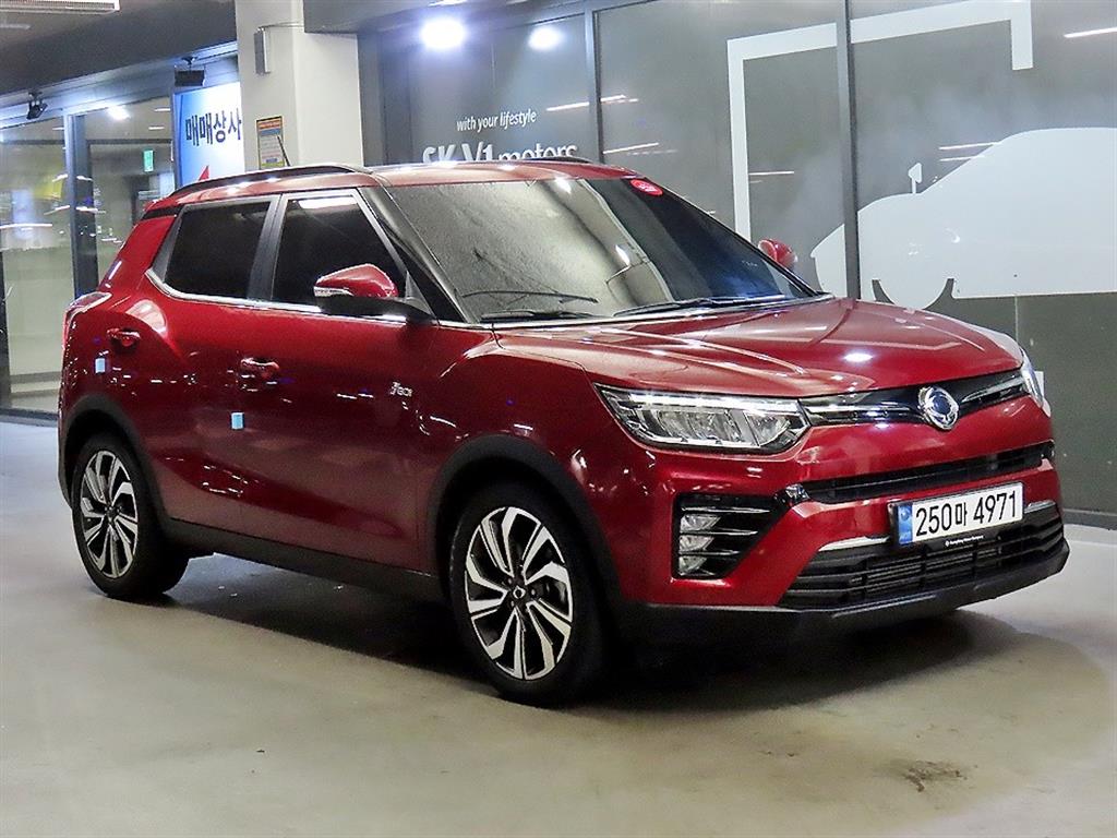 Ssangyong Tivoli 2021 Rojo - Importación desde Corea - HF Imports Iquique - Foto 1